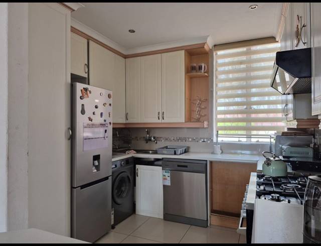 3 BEDROOM TOWNHOUSE FOR SALE IN THE HILL